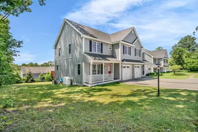 2 Mackenzie Way #2, Haverhill, MA 01832 - Photo 3