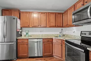 113 Ridgefield Cir, Clinton, MA 01510 - Photo 13