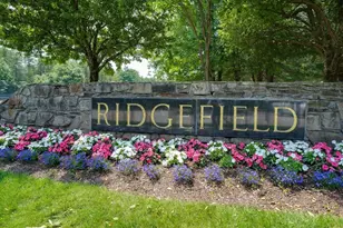 113 Ridgefield Cir, Clinton, MA 01510 - Photo 27