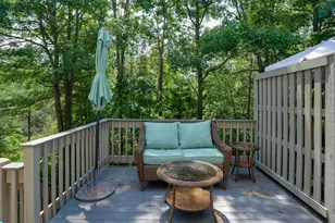 113 Ridgefield Cir, Clinton, MA 01510 - Photo 23