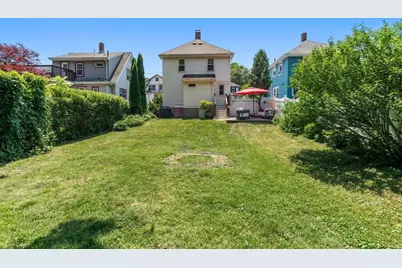 41 Glendower Rd, Boston, MA 02131 - Photo 37