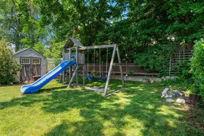 41 Glendower Rd, Boston, MA 02131 - Photo 39