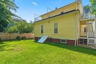 11 Glenwood Ave, Cambridge, MA 02139 - Photo 9
