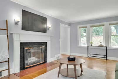 16 Roundwood Rd, Newton, MA 02464 - Photo 9