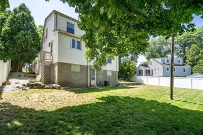 16 Roundwood Rd, Newton, MA 02464 - Photo 3
