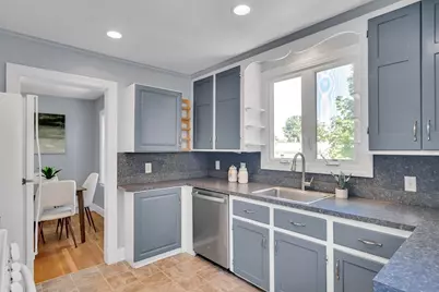16 Roundwood Rd, Newton, MA 02464 - Photo 19