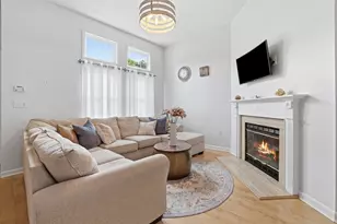 501 Auburn St, Whitman, MA 02382 - Photo 3
