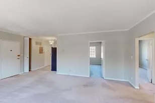 137 Lake Shore Rd, Boston, MA 02135 - Photo 7