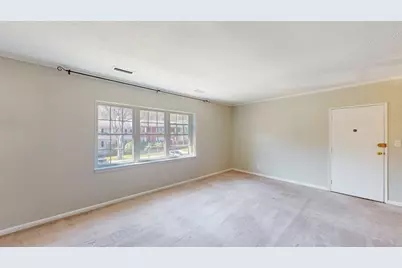 137 Lake Shore Rd #4, Boston, MA 02135 - Photo 3