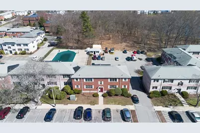 137 Lake Shore Rd #4, Boston, MA 02135 - Photo 17