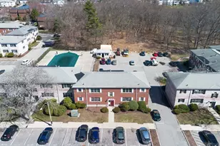 137 Lake Shore Rd, Boston, MA 02135 - Photo 17