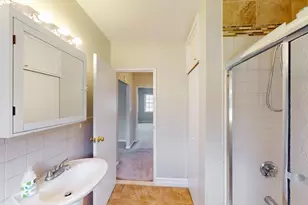 137 Lake Shore Rd, Boston, MA 02135 - Photo 9