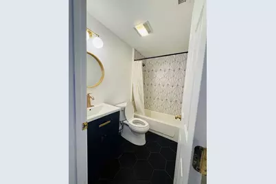 111 Hammond St #2, Waltham, MA 02451 - Photo 9