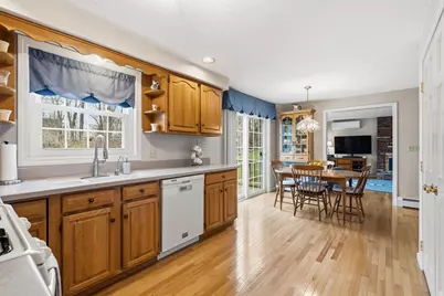 32 Dolly Dr, Worcester, MA 01604 - Photo 5