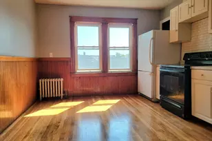 26 Stebbins St, Worcester, MA 01607 - Photo 9