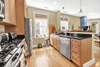 292 Western Avenue #1, Cambridge, MA 02139 - Photo 7