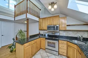 683 Massachusetts Ave, Boston, MA 02118 - Photo 3