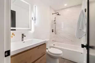 182 Tremont St, Somerville, MA 02143 - Photo 15