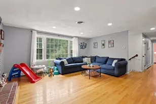 27 Alden Rd, Wareham, MA 02571 - Photo 3