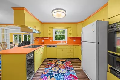 9 Plymouth Rd, Winchester, MA 01890 - Photo 13