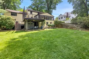 9 Plymouth Rd, Winchester, MA 01890 - Photo 35