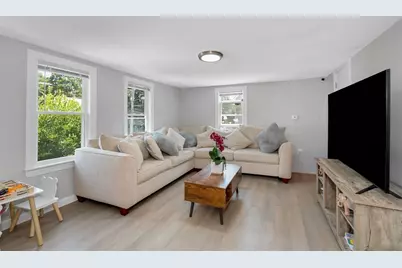13 Hamilton St, Framingham, MA 01701 - Photo 19