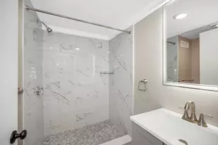 13 Hamilton St, Framingham, MA 01701 - Photo 15