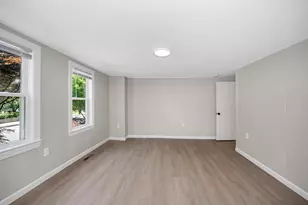 13 Hamilton St, Framingham, MA 01701 - Photo 11