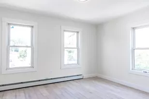 71 Friend St, Gloucester, MA 01930 - Photo 5
