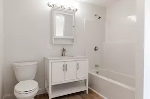 71 Friend St, Gloucester, MA 01930 - Photo 15