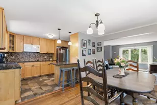 5 Paradise Rd, Beverly, MA 01915 - Photo 9