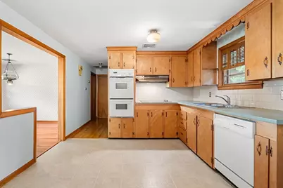 9 Pratt Ln, Shrewsbury, MA 01545 - Photo 9