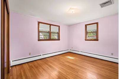 9 Pratt Ln, Shrewsbury, MA 01545 - Photo 17