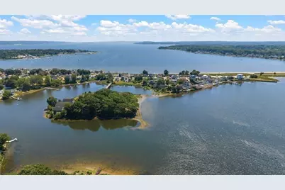 158 Ocean View, Swansea, MA 02777 - Photo 3