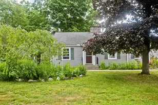 35 Pinehurst St, Westfield, MA 01085 - Photo 35