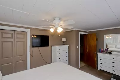 35 Pinehurst St, Westfield, MA 01085 - Photo 23