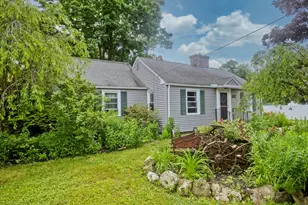 35 Pinehurst St, Westfield, MA 01085 - Photo 37