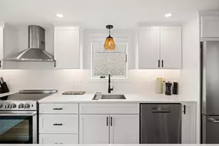 121 Central Ave, Salisbury, MA 01952 - Photo 5