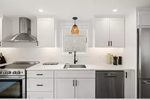 121 Central Ave, Salisbury, MA 01952 - Photo 5