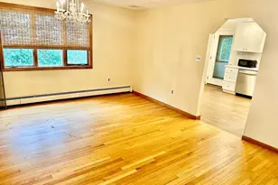 32 Forest St, Watertown, MA 02472 - Photo 5