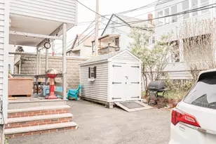 23 Wisconsin Ave, Somerville, MA 02145 - Photo 7