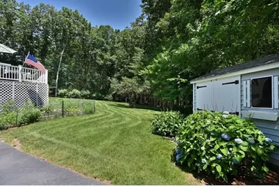 2 Palm Ave, Methuen, MA 01844 - Photo 7
