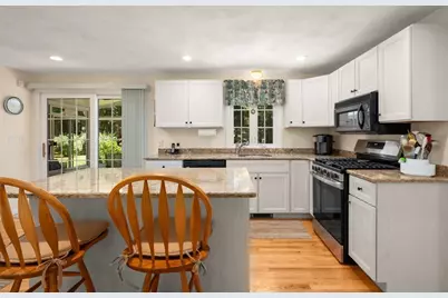 2 Palm Ave, Methuen, MA 01844 - Photo 15