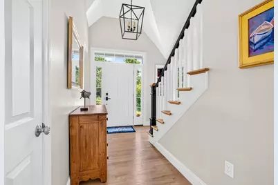 7 Ledgemont Ln, Dartmouth, MA 02748 - Photo 5