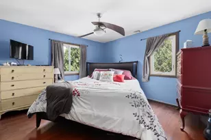 8 Tenley Ave, Dartmouth, MA 02747 - Photo 17