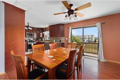 8 Tenley Ave, Dartmouth, MA 02747 - Photo 5