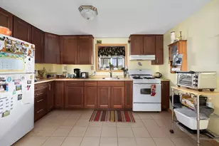 8 Tenley Ave, Dartmouth, MA 02747 - Photo 23