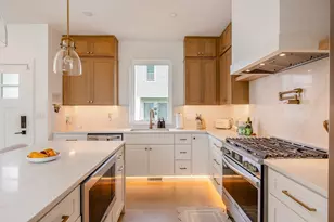 45 Kelvin St, Everett, MA 02149 - Photo 3