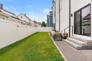 45 Kelvin St, Everett, MA 02149 - Photo 19