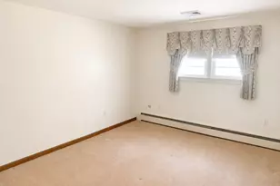1282 Quaker St, Northbridge, MA 01534 - Photo 5